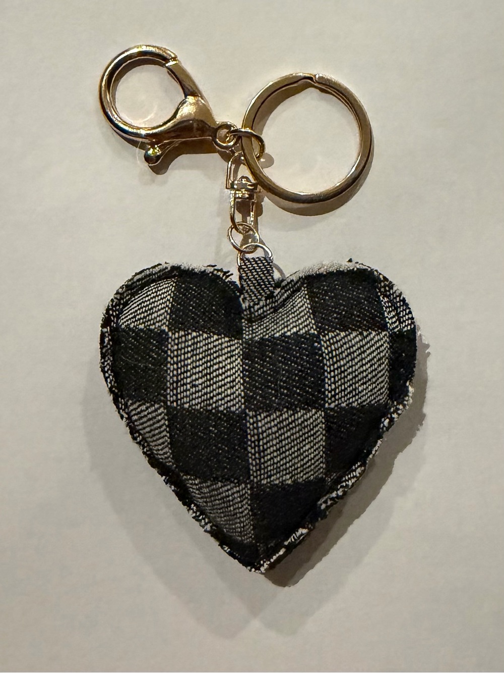 Buffalo Check Heart Bag Charm Keychain Gold Tone